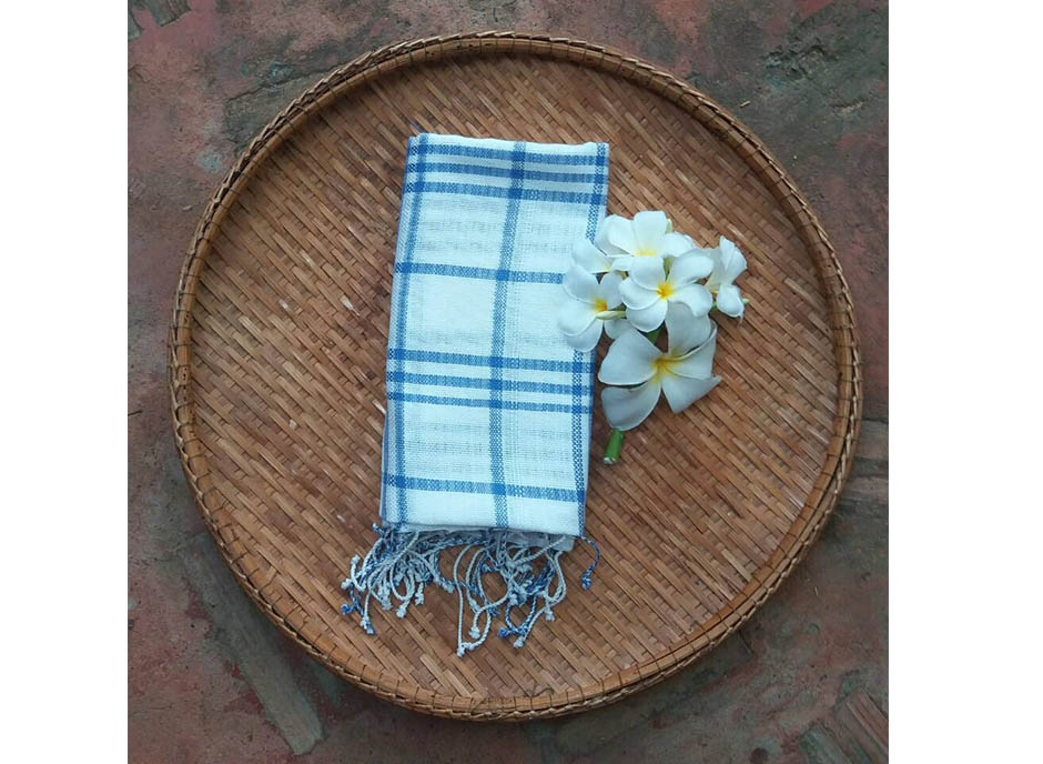 ้ผ้าพันคอ ทอมือ